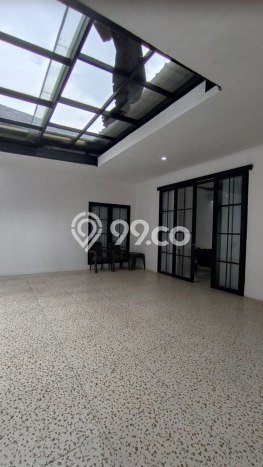 Rumah Modern Cantik 4 KT Bisa Langsung Pindah di Waru Rumah Modern Cantik 4 KT Bisa Langsung Pindah di Waru