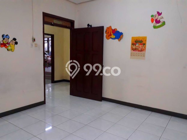 Dijual Hunian Mewah dengan Fasilitas Sekitar Komplit di Wonocolo, Surabaya Dijual Hunian Mewah dengan Fasilitas Sekitar Komplit di Wonocolo, Surabaya