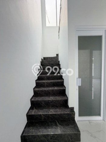 Dijual Hunian Rumah Nyaman 4 KT di Citraland, Surabaya Dijual Hunian Rumah Nyaman 4 KT di Citraland, Surabaya