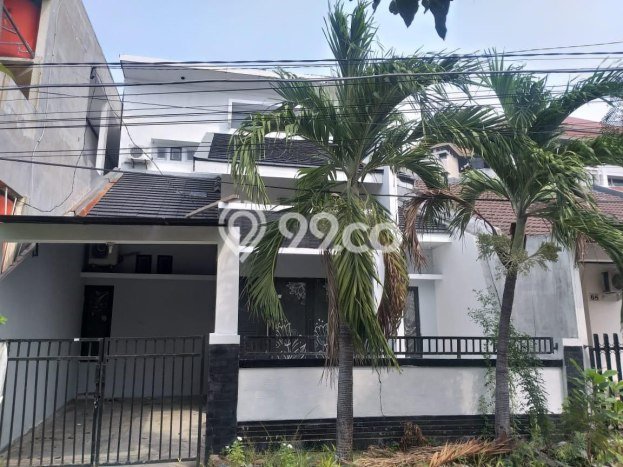 Rumah Strategis dengan Luas Tanah 120m2m² di Lokasi Sukolilo, Surabaya Rumah Strategis dengan Luas Tanah 120m2m² di Lokasi Sukolilo, Surabaya