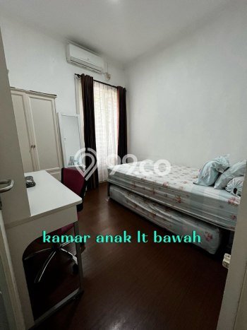 Jual Rumah Bagus Siap Huni LB 160m2 di Taman, Sidoarjo Jual Rumah Bagus Siap Huni LB 160m2 di Taman, Sidoarjo