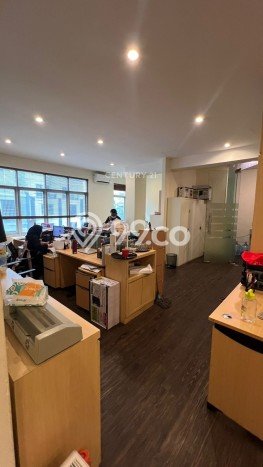 LOKASI PREMIUM! Ruko di , Luas 548m2m², Mainroad, Kawasan Bisnis LOKASI PREMIUM! Ruko di , Luas 548m2m², Mainroad, Kawasan Bisnis