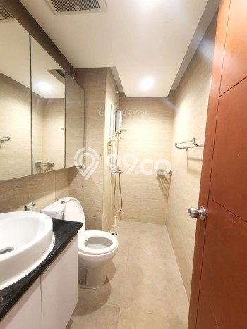 HOT DEAL! Apartemen di , 2 KM, Luas 76m2m², Lokasi Elite, Pemandangan Indah HOT DEAL! Apartemen di , 2 KM, Luas 76m2m², Lokasi Elite, Pemandangan Indah