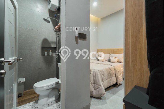 Jual Rumah Luas Megah Dengan View Eksklusif di Jelambar, Jakarta Barat Jual Rumah Luas Megah Dengan View Eksklusif di Jelambar, Jakarta Barat