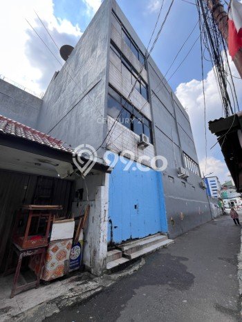 INVESTASI MENGUNTUNGKAN! Ruko di Palmerah, Luas 480m2m², Nilai Profit Tinggi INVESTASI MENGUNTUNGKAN! Ruko di Palmerah, Luas 480m2m², Nilai Profit Tinggi