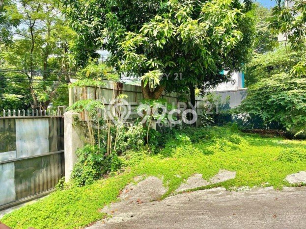 Tanah Potensial Kawasan Kebayoran Baru, Luas 563m2m², Akses Mudah Tanah Potensial Kawasan Kebayoran Baru, Luas 563m2m², Akses Mudah