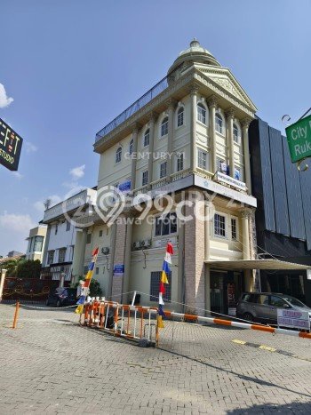 Ruko Kawasan Bisnis di Cengkareng, Luas 400m2m², Jalan Utama Ruko Kawasan Bisnis di Cengkareng, Luas 400m2m², Jalan Utama