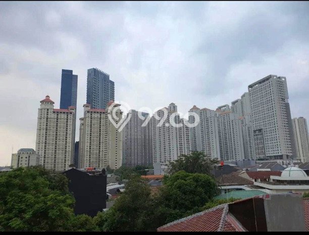 Kost Dijual Lokasi Strategis Tanjung Duren Jakarta Barat 27 Kamar Tidur Kost Dijual Lokasi Strategis Tanjung Duren Jakarta Barat 27 Kamar Tidur