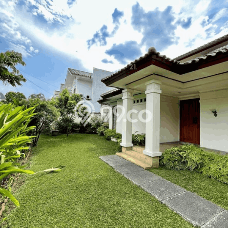 Jual Rumah Mewah Elegan Dengan View Cantik di Sektor 3 - Bintaro, Tangerang Selatan Jual Rumah Mewah Elegan Dengan View Cantik di Sektor 3 - Bintaro, Tangerang Selatan
