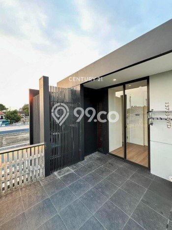 Rumah Luxury Modern Siap Huni di Sektor 7-Bintaro Tangerang Selatan Rumah Luxury Modern Siap Huni di Sektor 7-Bintaro Tangerang Selatan