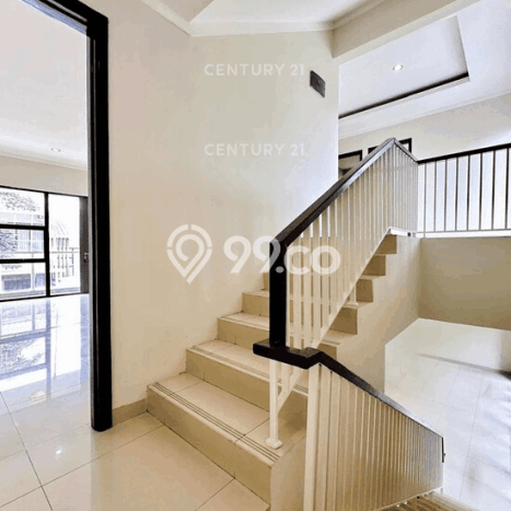 Ready to Use! Premium House LT 204m2 Desain Modern di Sektor 7-Bintaro Ready to Use! Premium House LT 204m2 Desain Modern di Sektor 7-Bintaro