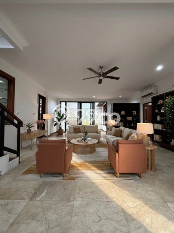 Disewakan! Rumah 4 Kamar Tidur &
3 Kamar Mandi di Pondok Indah, Jakarta Selatan Disewakan! Rumah 4 Kamar Tidur &
3 Kamar Mandi di Pondok Indah, Jakarta Selatan
