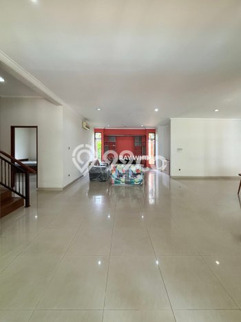 Hunian Minimalis Disewakan di Cipete Jakarta Selatan 5 KT & 3 KM Hunian Minimalis Disewakan di Cipete Jakarta Selatan 5 KT & 3 KM