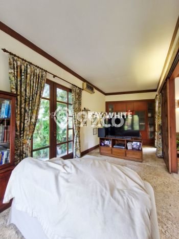 Dijual Rumah Mewah Exclusive di Cilandak, Jakarta Selatan Dijual Rumah Mewah Exclusive di Cilandak, Jakarta Selatan