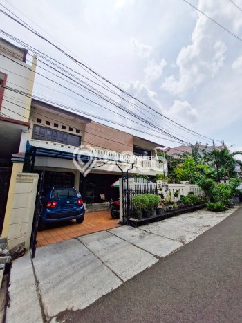 Hunian Mewah Dijual LT 248m2 di Tebet, Jakarta Selatan Hunian Mewah Dijual LT 248m2 di Tebet, Jakarta Selatan