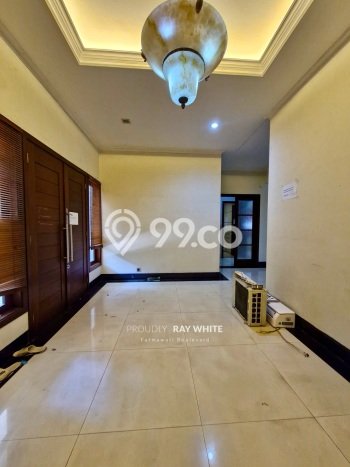 Sewa Rumah Murah di Radio Dalam Jakarta Selatan dengan 5 Kamar Tidur Sewa Rumah Murah di Radio Dalam Jakarta Selatan dengan 5 Kamar Tidur