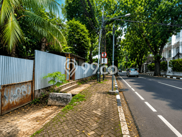 Tanah Kosong Dijual di Jakarta Selatan dengan Area 699m2 Tanah Kosong Dijual di Jakarta Selatan dengan Area 699m2