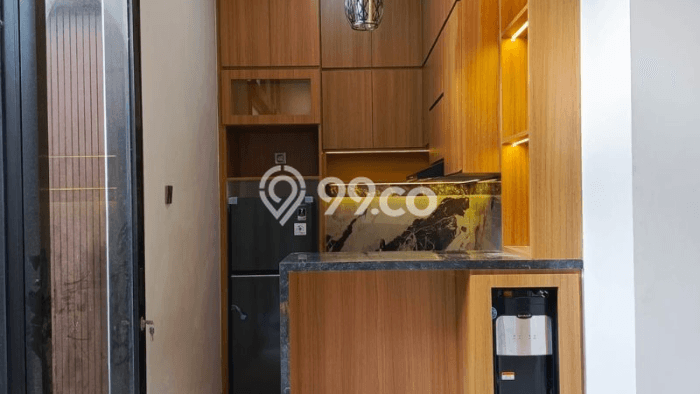 Vila Disewakan di Denpasar Selatan, Luas 250m2m², Area Strategis, Harga Terjangkau Vila Disewakan di Denpasar Selatan, Luas 250m2m², Area Strategis, Harga Terjangkau