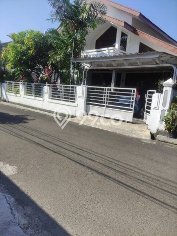 Ready to Use! Premium House LT 300m2 Desain Elegan di Turangga Ready to Use! Premium House LT 300m2 Desain Elegan di Turangga