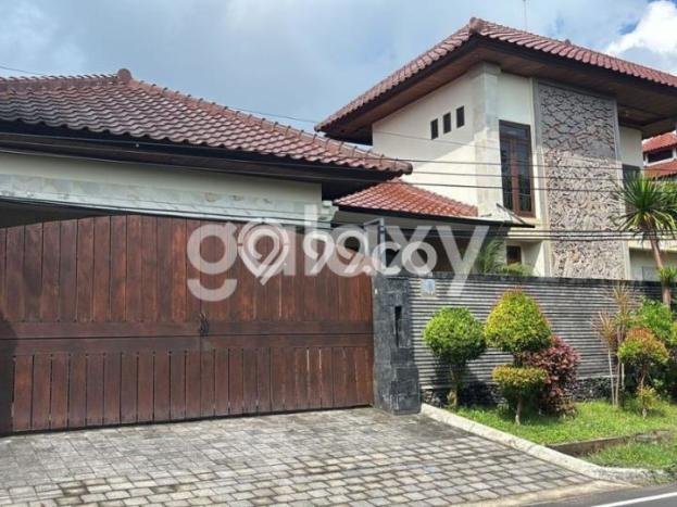 Rumah Eksklusif Siap Huni LT 630m2 di Kuta Selatan, Badung Rumah Eksklusif Siap Huni LT 630m2 di Kuta Selatan, Badung