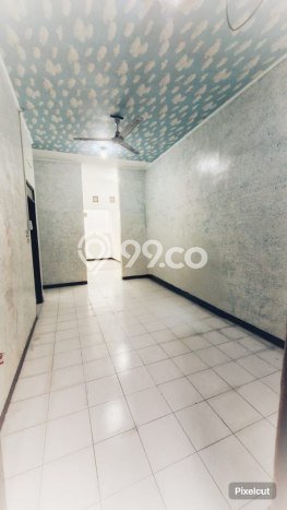 SPECIAL PRICE! Rumah di , 1 KM, Akses Mudah Pusat Kota, Luas 102m2m² Bangunan 90m2m² SPECIAL PRICE! Rumah di , 1 KM, Akses Mudah Pusat Kota, Luas 102m2m² Bangunan 90m2m²