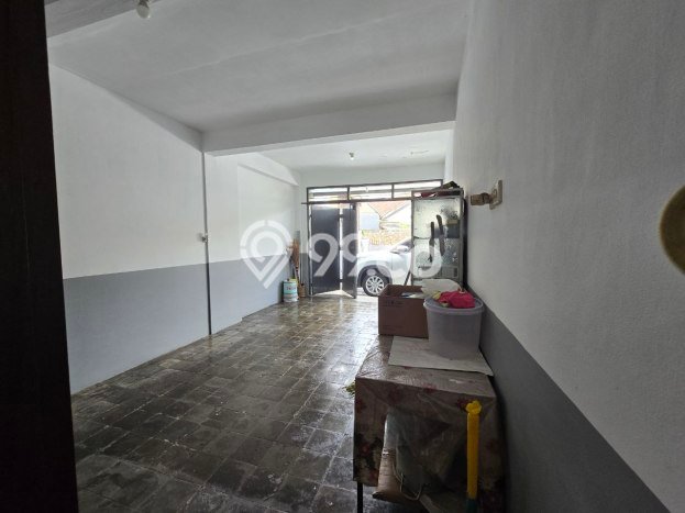Rumah lokasi Gatot Subroto, Bandung, Luas 149m2m² Bangunan 115m2m² Rumah lokasi Gatot Subroto, Bandung, Luas 149m2m² Bangunan 115m2m²