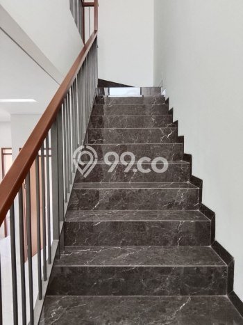 Rumah Elit LB 160m2 Siap Huni Desain Elegan di Mekar Wangi, Bandung Rumah Elit LB 160m2 Siap Huni Desain Elegan di Mekar Wangi, Bandung