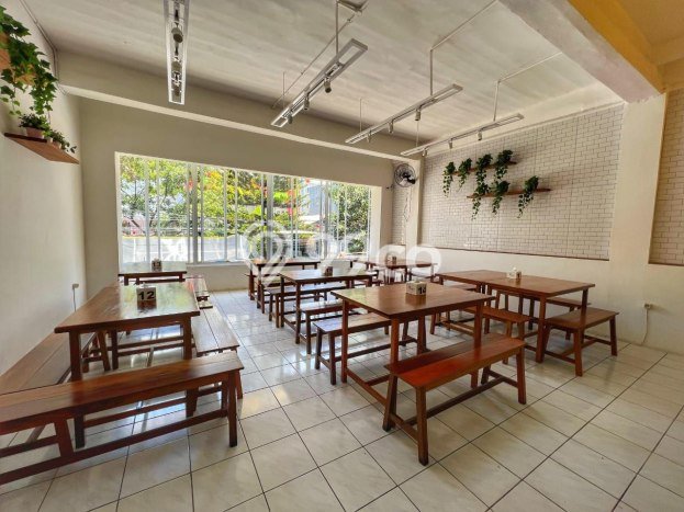 Ruko For Rent Kawasan Ciateul, Luas 200m2m², Lokasi Bisnis, Akses Utama Ruko For Rent Kawasan Ciateul, Luas 200m2m², Lokasi Bisnis, Akses Utama