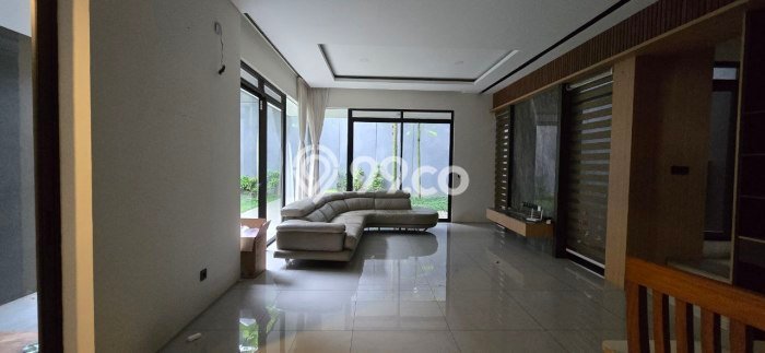 Disewakan! Rumah 4 Kamar Tidur &
3 Kamar Mandi di Kota Baru Parahyangan, Bandung Disewakan! Rumah 4 Kamar Tidur &
3 Kamar Mandi di Kota Baru Parahyangan, Bandung