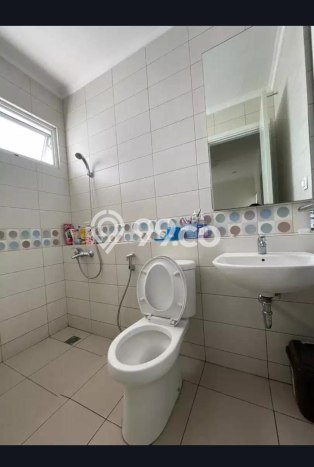 Rumah Lingkungan Asri kawasan Summarecon Bandung, Bandung, LT 112m2m² Bangunan 100m2m² Rumah Lingkungan Asri kawasan Summarecon Bandung, Bandung, LT 112m2m² Bangunan 100m2m²