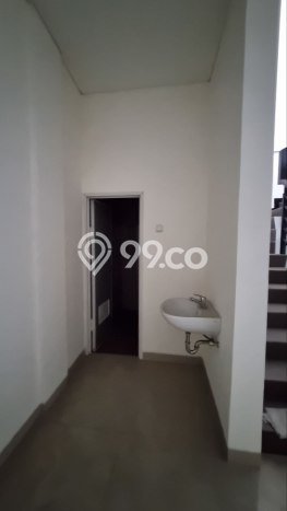 Ruko Kawasan Bandung Selatan, Luas 200m2m², Posisi Mainroad Ruko Kawasan Bandung Selatan, Luas 200m2m², Posisi Mainroad