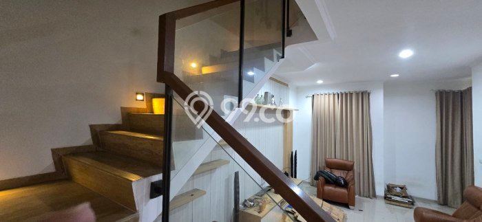 Jarang Ada! Rumah Kontrakan 6 Kamar Nyaman Siap Huni Mekar Wangi Jarang Ada! Rumah Kontrakan 6 Kamar Nyaman Siap Huni Mekar Wangi