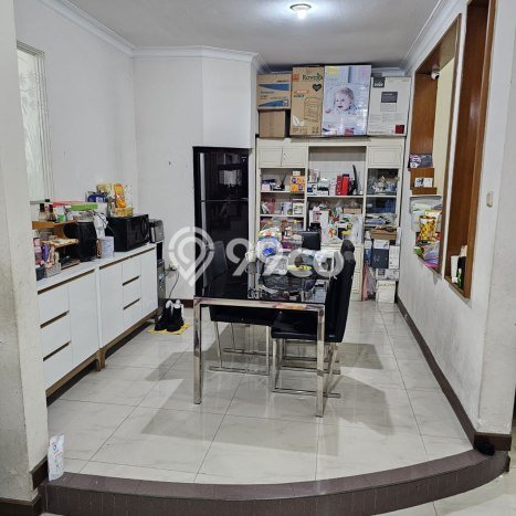 Jual Rumah Modern 4 KT di Taman Holis Indah, Bandung Jual Rumah Modern 4 KT di Taman Holis Indah, Bandung