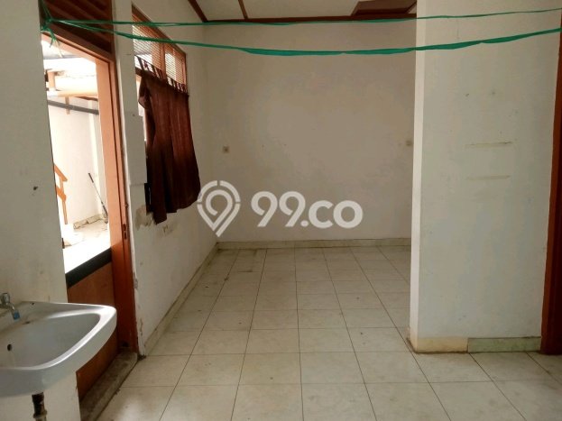 Rumah Nyaman 3 KT di Manyar, Surabaya - LT 341m2m² Rumah Nyaman 3 KT di Manyar, Surabaya - LT 341m2m²