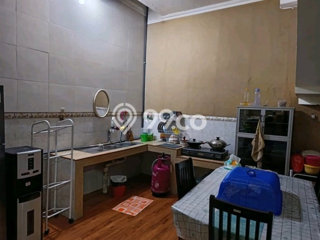 Jual Rumah Bagus Siap Huni LB 200m2 di Waru, Sidoarjo Jual Rumah Bagus Siap Huni LB 200m2 di Waru, Sidoarjo