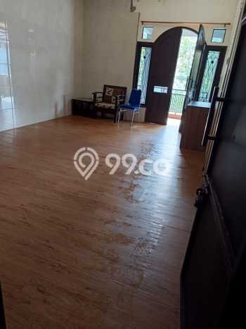 Jual Rumah Bagus Siap Huni LB 200m2 di Waru, Sidoarjo Jual Rumah Bagus Siap Huni LB 200m2 di Waru, Sidoarjo