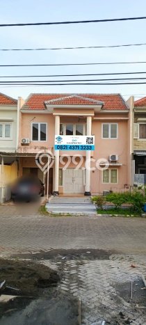 Hunian Cantik Modern Lb 160m2 di Sidoarjo, Sidoarjo Hunian Cantik Modern Lb 160m2 di Sidoarjo, Sidoarjo