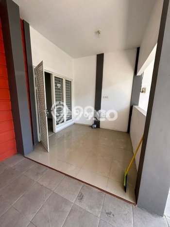 HUNIAN PILIHAN! Rumah di Waru, Luas 91m2m² Bangunan 140m2m² HUNIAN PILIHAN! Rumah di Waru, Luas 91m2m² Bangunan 140m2m²