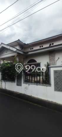 Rumah Luas Asri 5 KT Siap Pakai di Pondok Kopi Jakarta Timur Rumah Luas Asri 5 KT Siap Pakai di Pondok Kopi Jakarta Timur