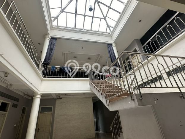 Komersial Dijual di Tebet Jakarta Selatan dengan LB 500m2 Komersial Dijual di Tebet Jakarta Selatan dengan LB 500m2