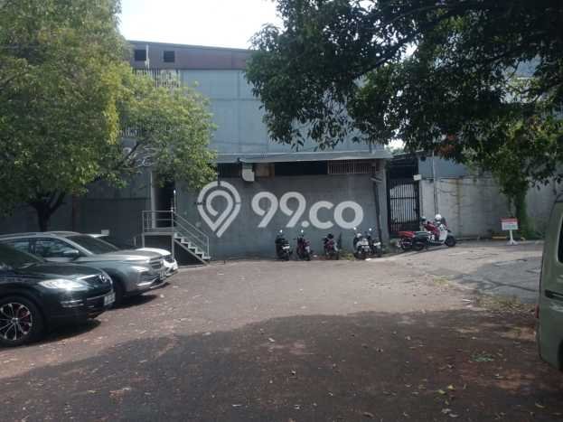 AREA PROSPEKTIF! Tanah di Kembangan, Luas 429m2m², Dekat Fasilitas Umum AREA PROSPEKTIF! Tanah di Kembangan, Luas 429m2m², Dekat Fasilitas Umum