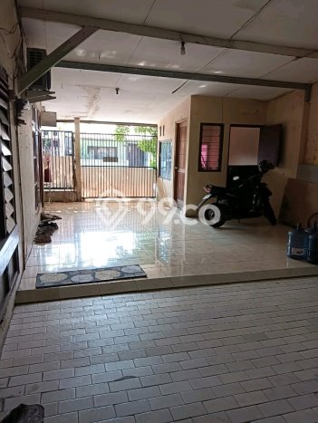 Siap Huni Hunian Elit 10 Kamar di Wonokromo Dekat ke Mana Saja Siap Huni Hunian Elit 10 Kamar di Wonokromo Dekat ke Mana Saja