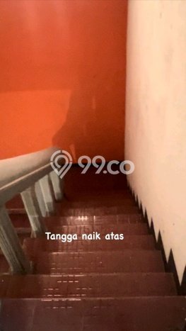 Rumah Siap Huni 5 KT 2 KM di Kawasan Bisnis Ketintang, Surabaya Rumah Siap Huni 5 KT 2 KM di Kawasan Bisnis Ketintang, Surabaya