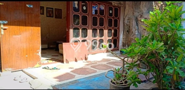 Rumah Luas Asri 5 KT Siap Huni di Putat Jaya Surabaya Rumah Luas Asri 5 KT Siap Huni di Putat Jaya Surabaya