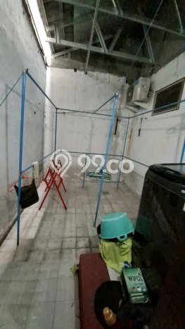 Jual Rumah Minimalis Bagus Punya 4 KT di Wiyung Surabaya SHM Jual Rumah Minimalis Bagus Punya 4 KT di Wiyung Surabaya SHM