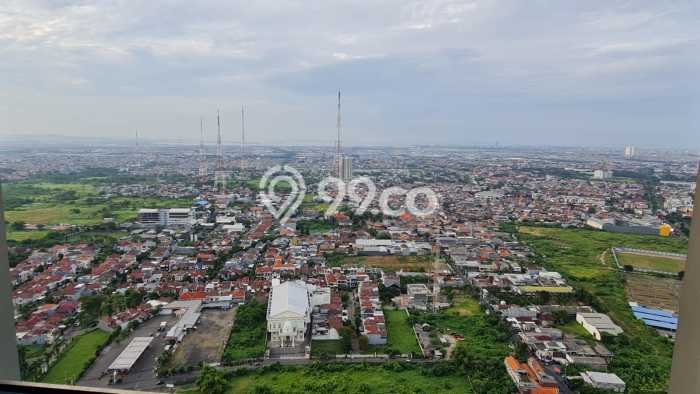 Apartemen Disewakan 3 Kamar Hemat Siap Huni di Surabaya, Luas 115m2 Apartemen Disewakan 3 Kamar Hemat Siap Huni di Surabaya, Luas 115m2