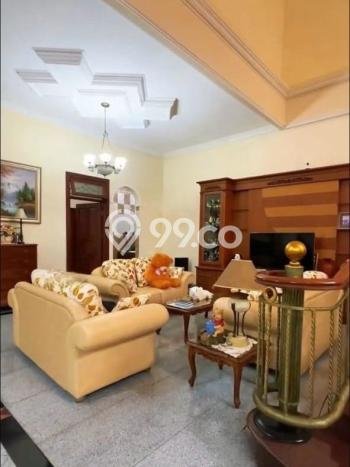 Rumah Elit LB 510m2 Siap Pakai Desain Elegan di Pakuwon City, Surabaya Rumah Elit LB 510m2 Siap Pakai Desain Elegan di Pakuwon City, Surabaya