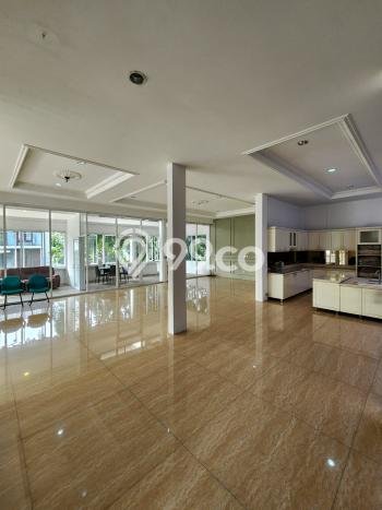For Sale! Luxury House LT 400m2 Desain Elegan di Pondok Indah For Sale! Luxury House LT 400m2 Desain Elegan di Pondok Indah