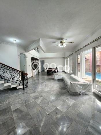 Rumah Elit Modern Siap Huni di Ampera Jakarta Selatan Rumah Elit Modern Siap Huni di Ampera Jakarta Selatan