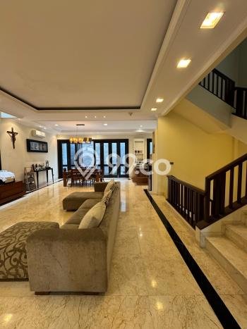 For Sale! Luxury House LT 268m2 Desain Elegan di Cipete For Sale! Luxury House LT 268m2 Desain Elegan di Cipete